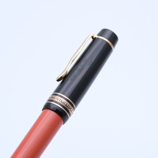 MB0553 - Montblanc - Writer's Edition Hemingway - Collectible fountain pens & more-1