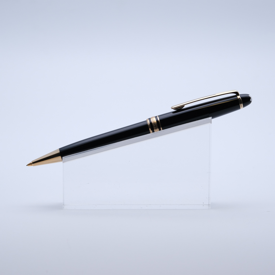 MB0487 - Montblanc - Classique Gold Finish - Collectible fountain pens & more -1