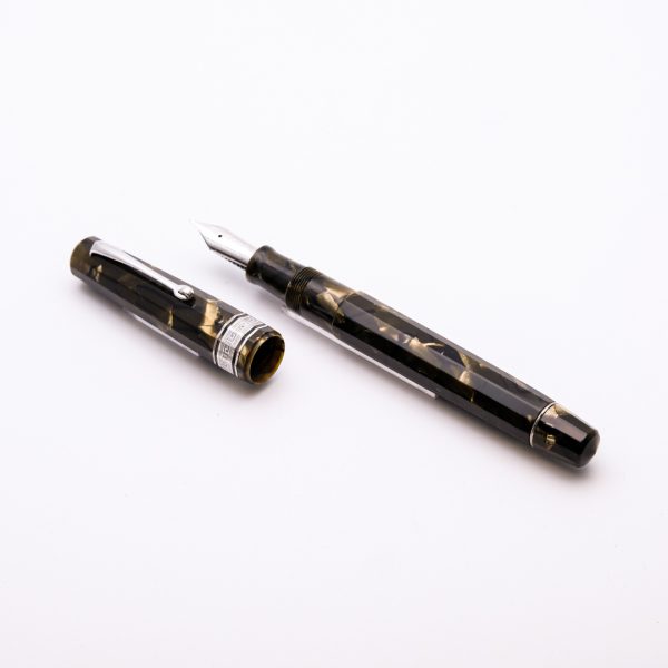 OM0048 - Omas - Extra saft Green Celluloid - Collcetiblepens Fountain pens and more-10