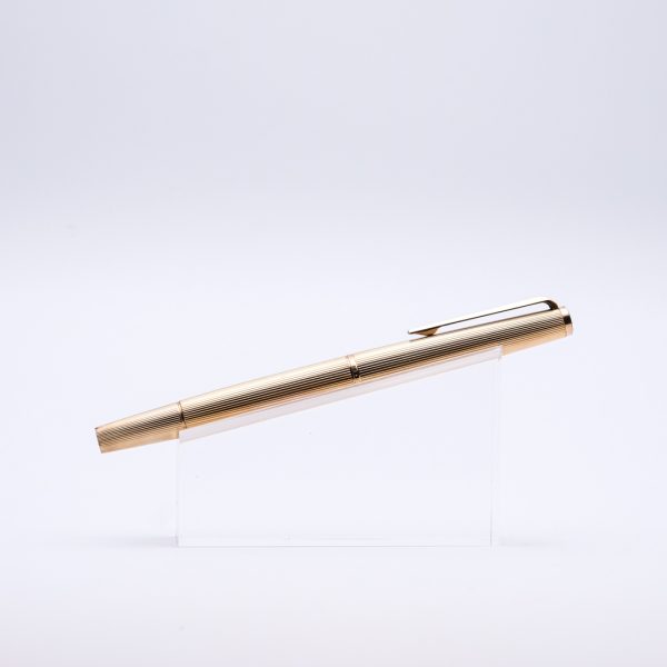 MB0202 - Montblanc - 1246 - Gold Plated, chased '71-76 - Collectible pens & more-3