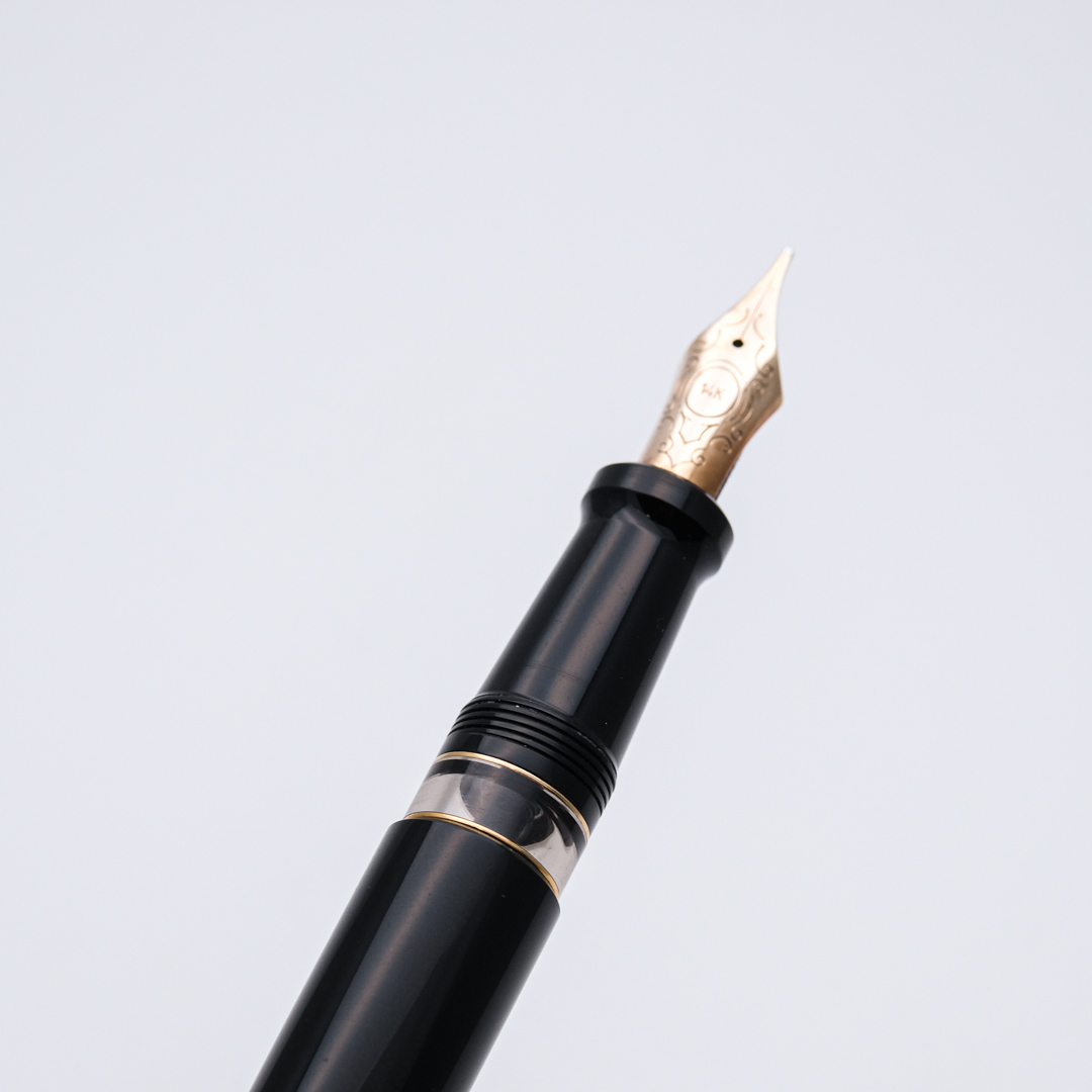 AU0039 - Aurora - 88 Douè Gold cap - Collectible pens fountain pen & More - 1