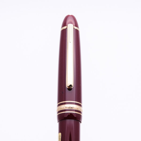 MB0318 - Montblanc - LeGrand Bordeaux - Collectible fountain pen and more-1