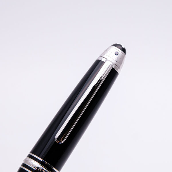 MB0324 - Montblanc - 146 unicef - Collectible fountain pen and more