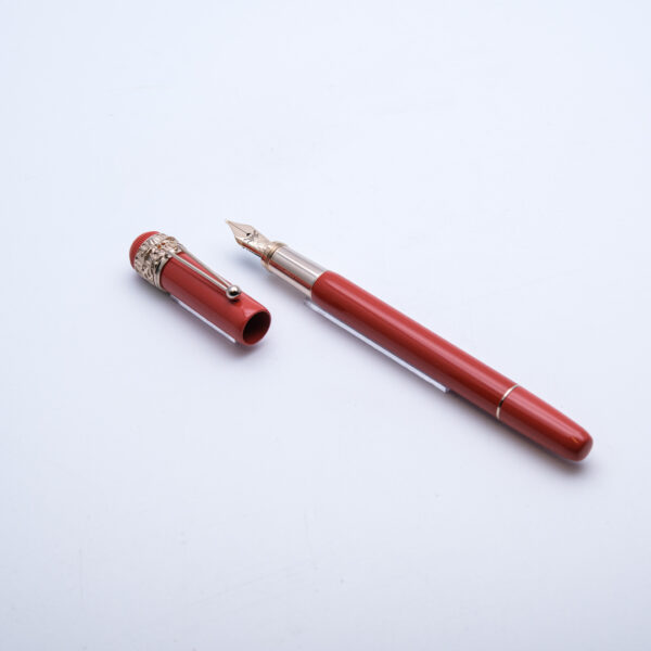 MB0369 - Montblanc - Heritage Rouge & Noir Spider - Collectible fountain pens & more