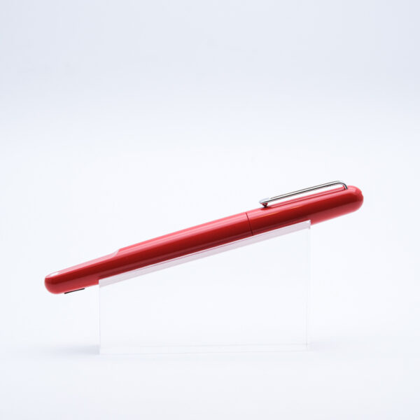 MB0371 - Montblanc - Montblanc M RED - Collectible fountain pens & more -1