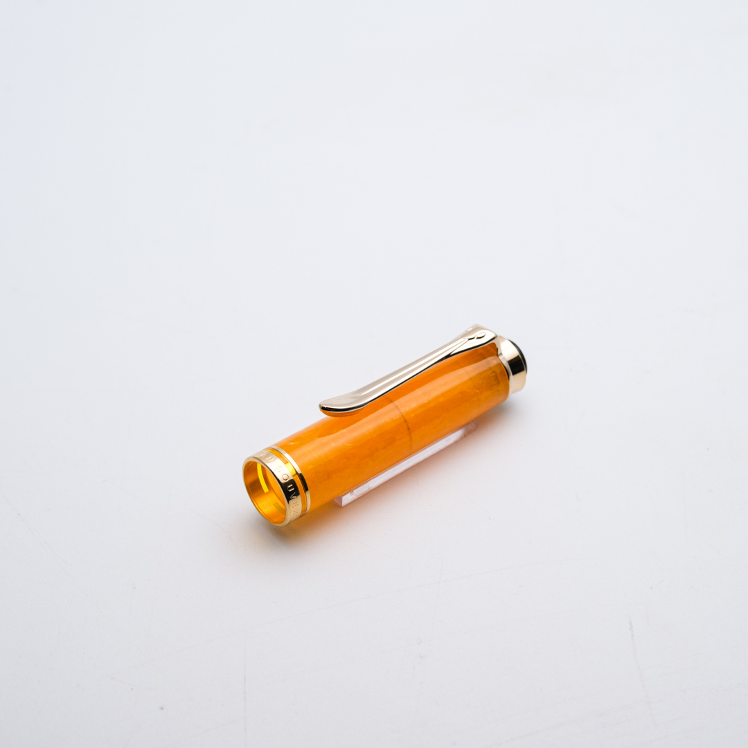 PE0053 - Pelikan - m320 Orange - Collectible fountain pens & more -