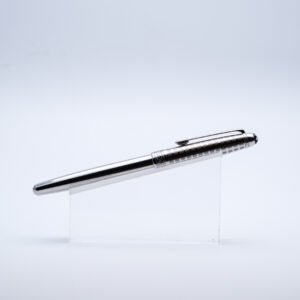 MB0453 - Montlbanc - Stainless Steel II - Collectible fountain pens & more -1-3