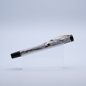 PK0060 - Parker - Duofold Blakc & Pearl - Collectible fountain pens & more -1-3