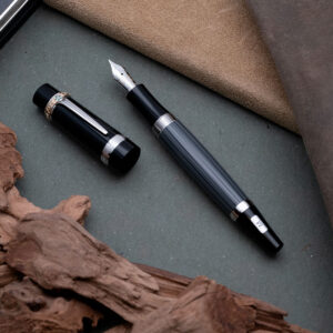 MB0589 - Montblanc - Writers Edition Honoré de Balzac - Collectible fountain pens & more-1